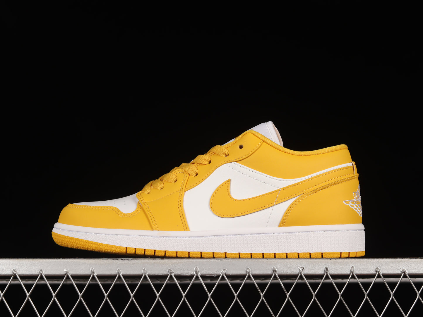 Air Jordan 1 Low Pollen 553558-171